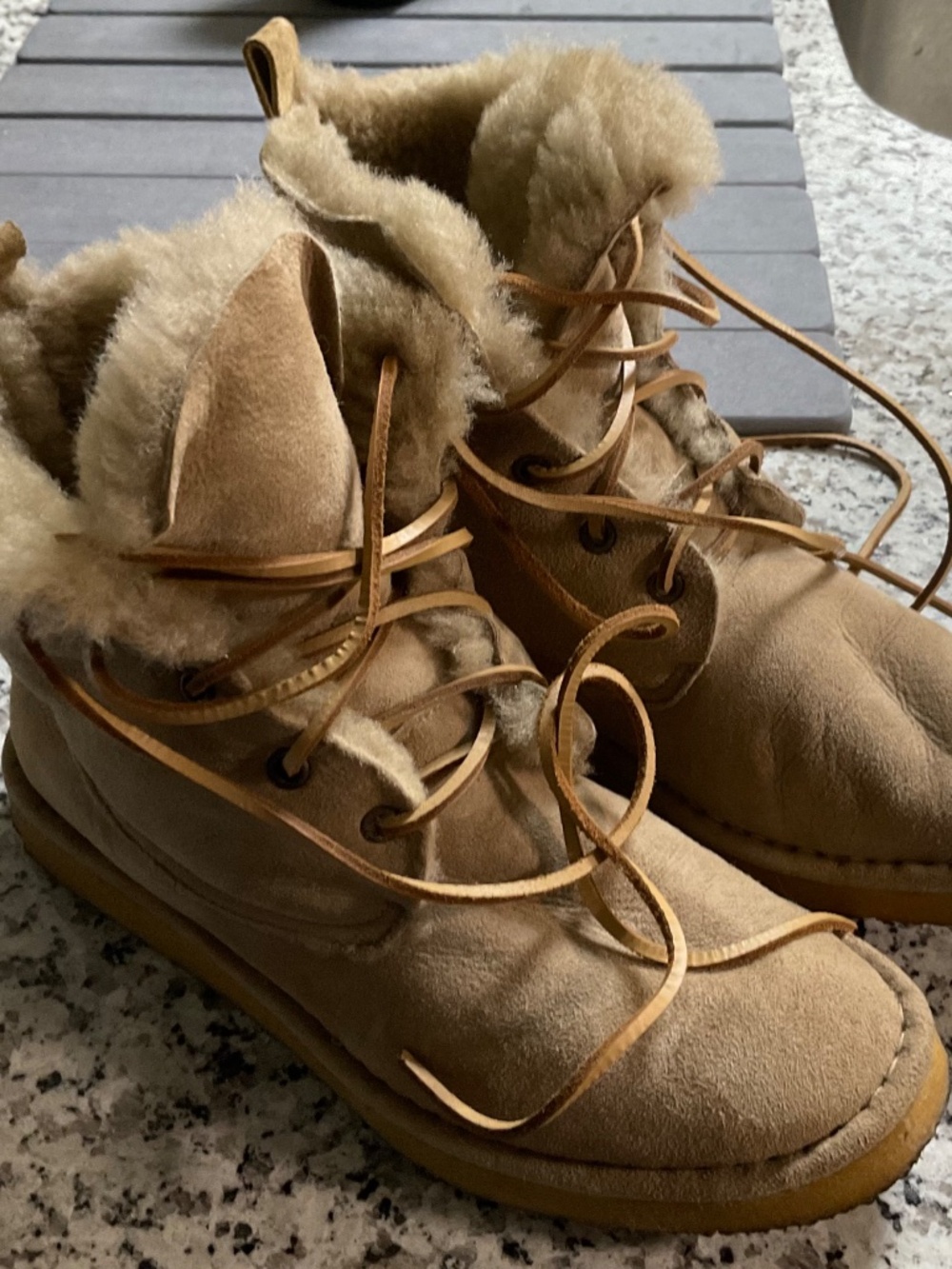 PUNTO PIGRO x FREE PEOPLE SHEARLING BOOTS - Picture 2 of 6